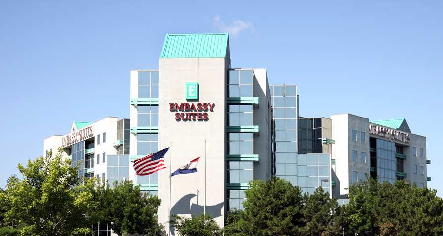 Embassy Suites By Hilton St Louis Airport Bridgeton Esterno foto